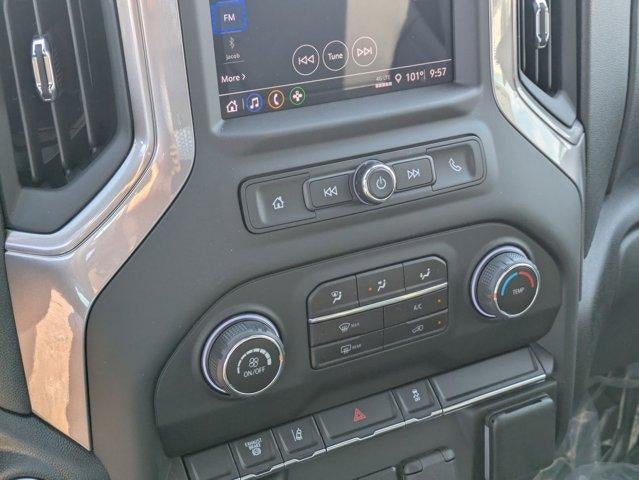 2025 Chevrolet Silverado 3500 HD Chassis Cab 4WD Reg Cab 171" WB, 84.5" CA Work Truck