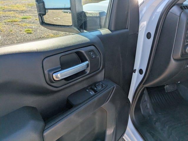 2025 Chevrolet Silverado 3500 HD Chassis Cab 4WD Reg Cab 171" WB, 84.5" CA Work Truck