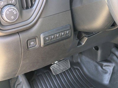 2025 Chevrolet Silverado 3500 HD Chassis Cab 4WD Reg Cab 171" WB, 84.5" CA Work Truck