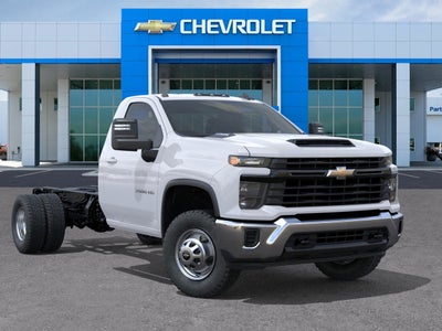 2025 Chevrolet Silverado 3500 HD Chassis Cab 4WD Reg Cab 171" WB, 84.5" CA Work Truck