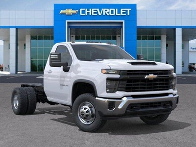 2026 Chevrolet Silverado 3500 HD Chassis Cab 4WD Reg Cab 146" WB, 60" CA Work Truck