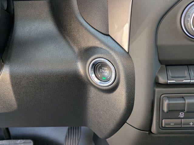 2025 Chevrolet Silverado 3500 HD Chassis Cab 4WD Reg Cab 146" WB, 60" CA Work Truck