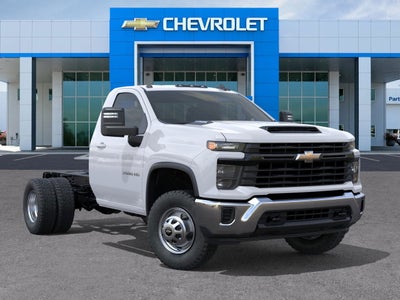 2025 Chevrolet Silverado 3500 HD Chassis Cab 4WD Reg Cab 146" WB, 60" CA Work Truck