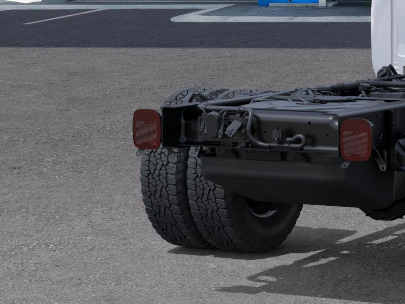 2025 Chevrolet Silverado 3500 HD Chassis Cab 4WD Reg Cab 146" WB, 60" CA Work Truck