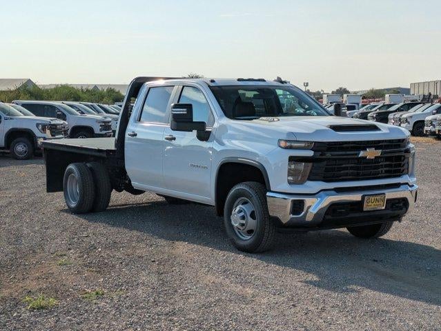 2025 Chevrolet Silverado 3500 HD Chassis Cab 4WD Crew Cab 177" WB, 60" CA Work Truck