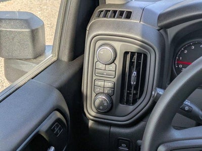 2025 Chevrolet Silverado 3500 HD Chassis Cab 4WD Crew Cab 177" WB, 60" CA Work Truck