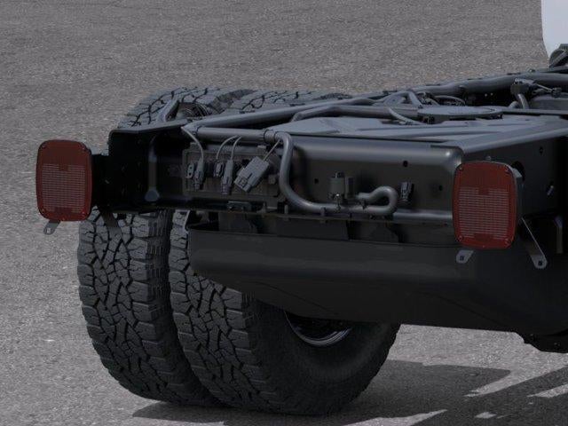2026 Chevrolet Silverado 3500 HD Chassis Cab 4WD Crew Cab 177" WB, 60" CA Work Truck