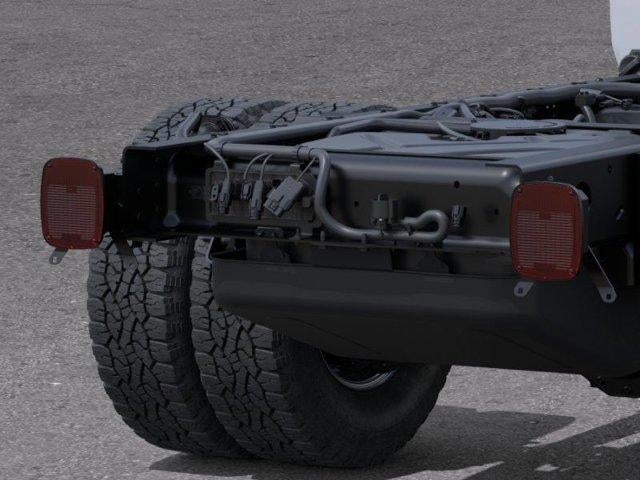 2026 Chevrolet Silverado 3500 HD Chassis Cab 4WD Crew Cab 177" WB, 60" CA Work Truck