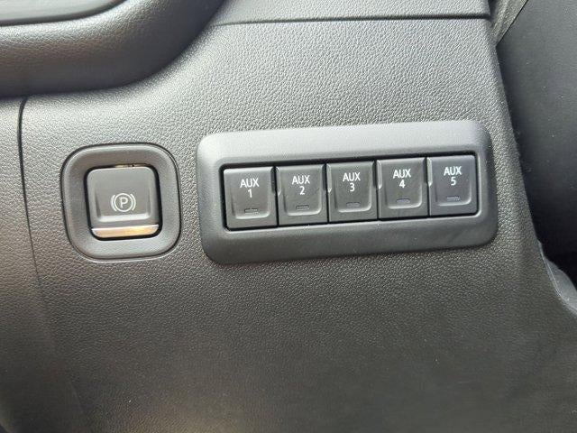 2024 Chevrolet Silverado 3500 HD Chassis Cab 2WD Crew Cab 177" WB, 60" CA Work Truck