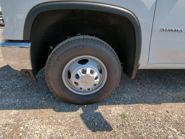2024 Chevrolet Silverado 3500 HD Chassis Cab 2WD Crew Cab 177" WB, 60" CA Work Truck