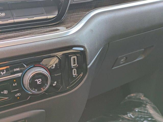 2025 Chevrolet Silverado 3500 HD Double Cab Long Box 4-Wheel Drive LT