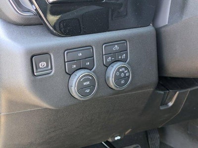 2025 Chevrolet Silverado 3500 HD Double Cab Long Box 4-Wheel Drive LT