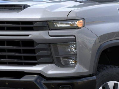 2026 Chevrolet Silverado 2500 HD Crew Cab Standard Box 4-Wheel Drive Custom