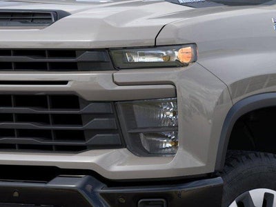 2026 Chevrolet Silverado 2500 HD Crew Cab Standard Box 4-Wheel Drive Custom
