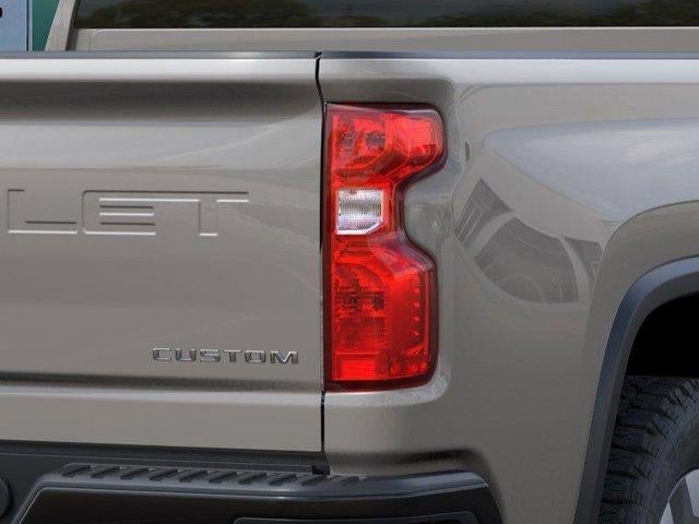 2026 Chevrolet Silverado 2500 HD Crew Cab Standard Box 4-Wheel Drive Custom