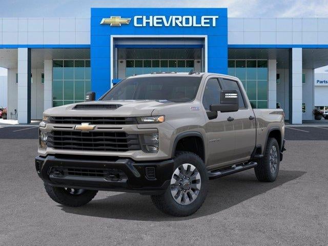 2026 Chevrolet Silverado 2500 HD Crew Cab Standard Box 4-Wheel Drive Custom