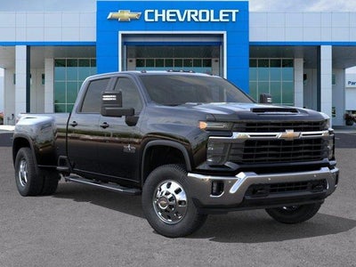 2026 Chevrolet Silverado 3500 HD Crew Cab Long Box 4-Wheel Drive LT
