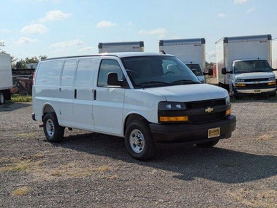 2025 Chevrolet Express Cargo 2500 2500 Regular Wheelbase Rear-Wheel Drive