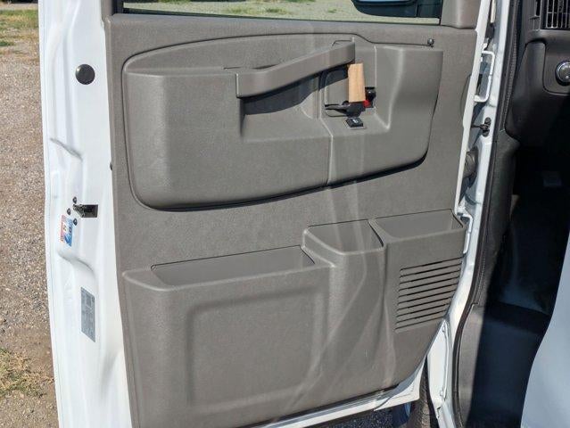 2025 Chevrolet Express Cargo 2500 2500 Regular Wheelbase Rear-Wheel Drive