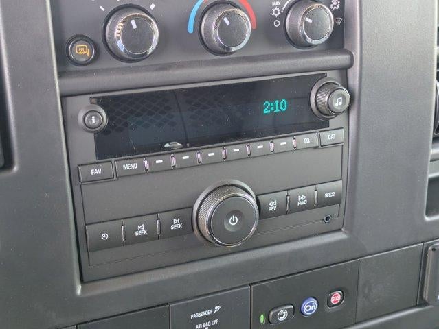 2025 Chevrolet Express Cargo 2500 2500 Regular Wheelbase Rear-Wheel Drive