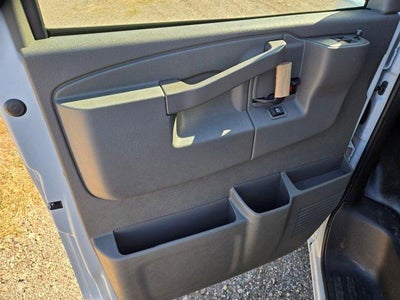 2025 Chevrolet Express Cargo 2500 2500 Regular Wheelbase Rear-Wheel Drive