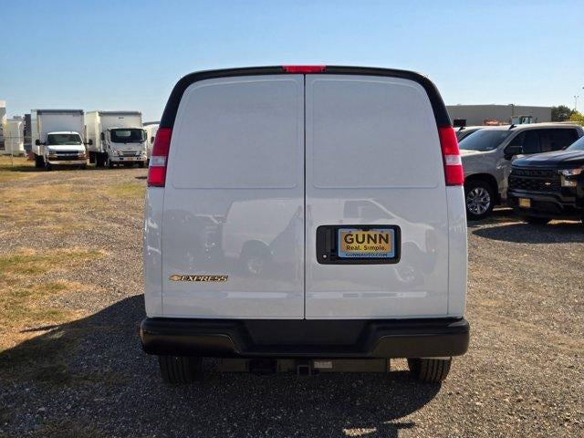 2025 Chevrolet Express Cargo 2500 2500 Regular Wheelbase Rear-Wheel Drive