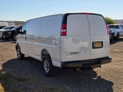2025 Chevrolet Express Cargo 2500 2500 Regular Wheelbase Rear-Wheel Drive