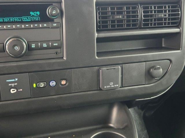 2025 Chevrolet Express Cargo 2500 2500 Regular Wheelbase Rear-Wheel Drive
