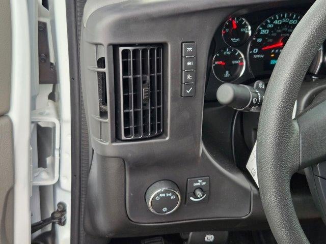 2025 Chevrolet Express Cargo 2500 2500 Regular Wheelbase Rear-Wheel Drive
