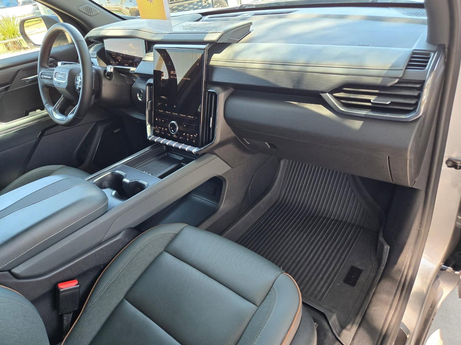 2024 GMC Acadia AT4