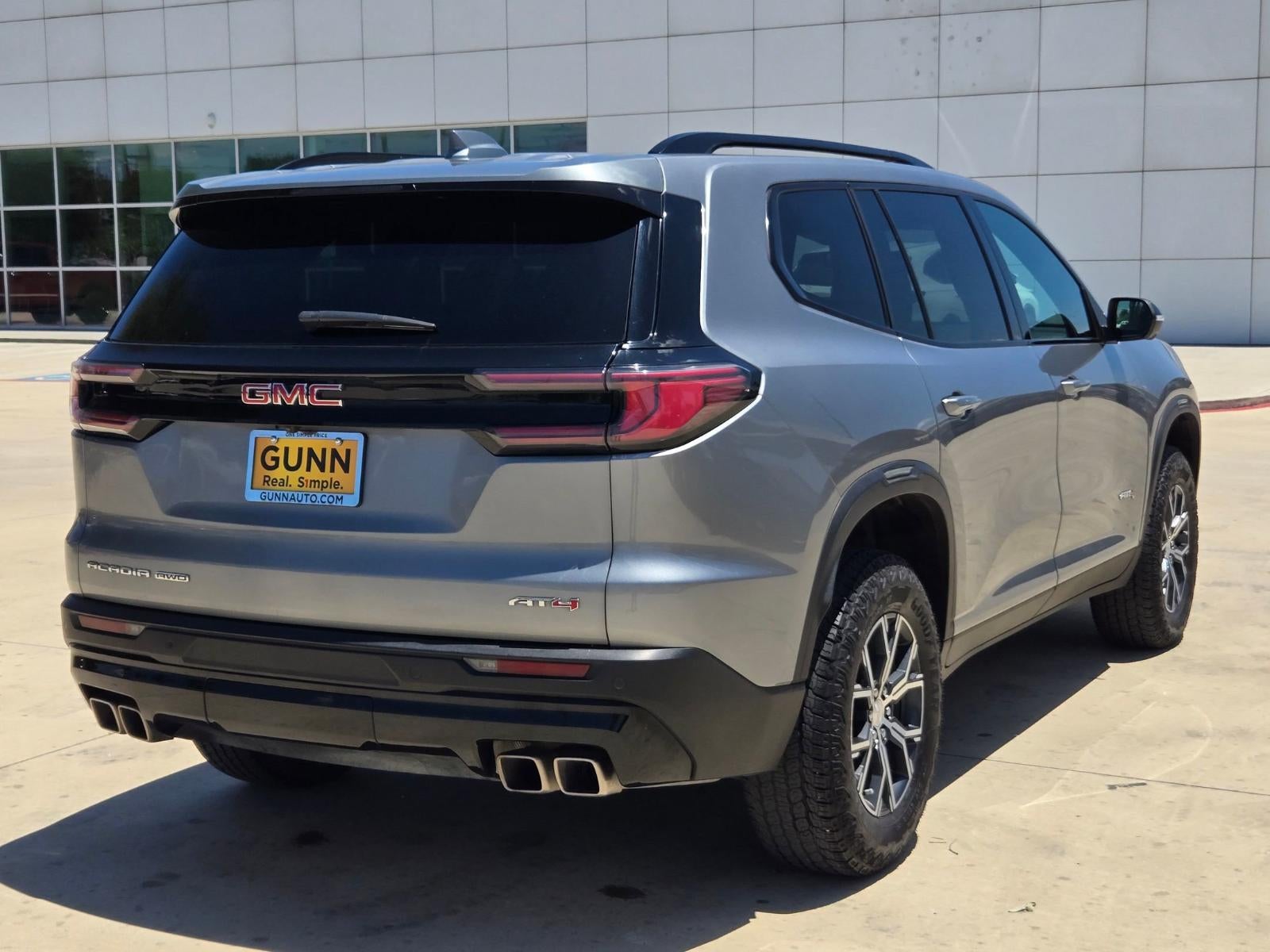2024 GMC Acadia AT4