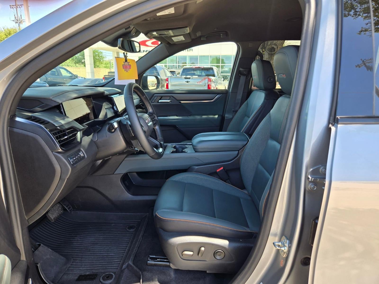 2024 GMC Acadia AT4