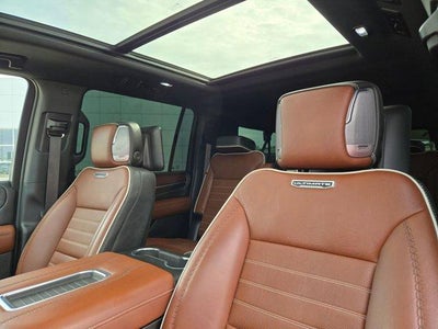 2023 GMC Yukon XL Denali Ultimate