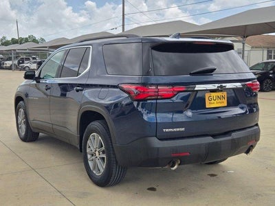 2022 Chevrolet Traverse LT Cloth
