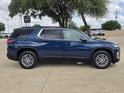 2022 Chevrolet Traverse LT Cloth