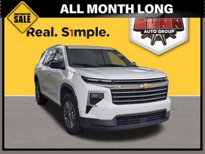2025 Chevrolet Traverse LT