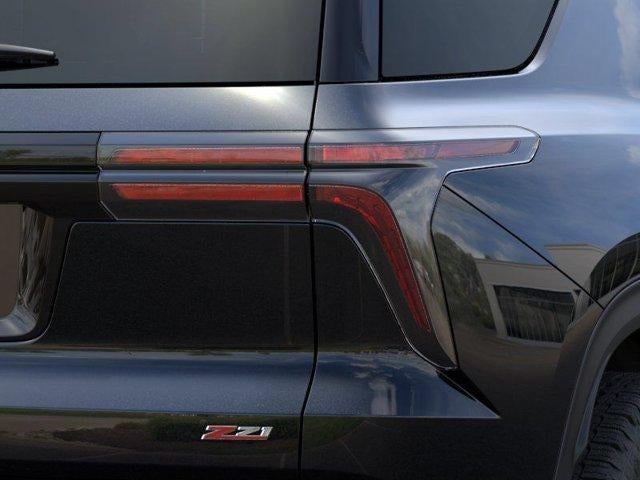 2027 Chevrolet Traverse Z71 - Photo 20