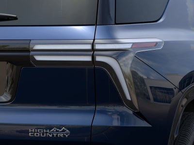 2027 Chevrolet Traverse High Country w/2LZ
