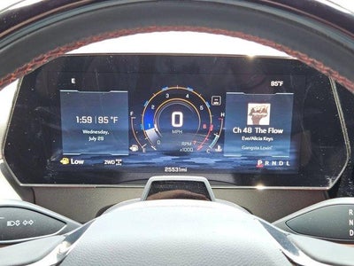 2025 Chevrolet Traverse RS
