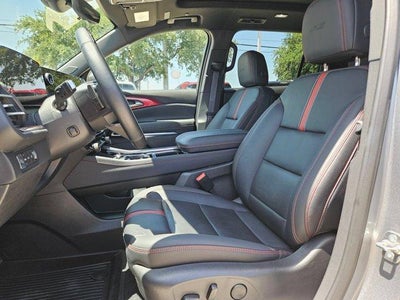 2025 Chevrolet Traverse RS