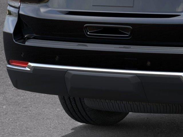 2026 Chevrolet Suburban 2WD LS