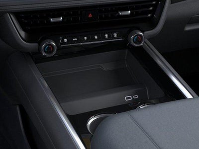 2026 Chevrolet Suburban 2WD LS