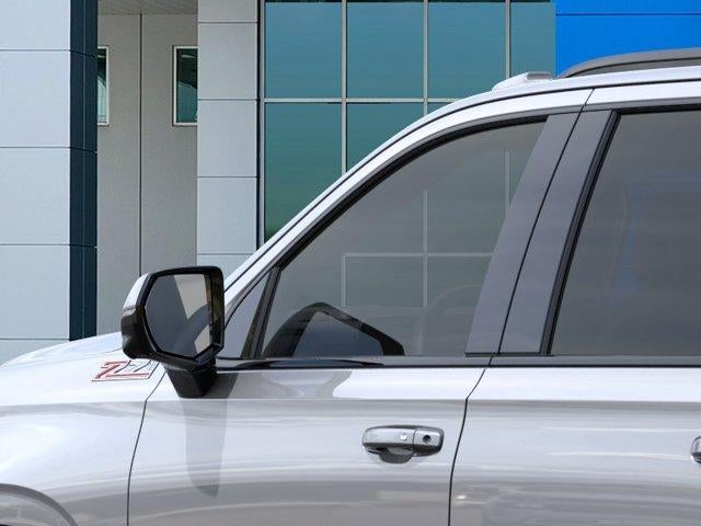 2026 Chevrolet Suburban 4WD Z71