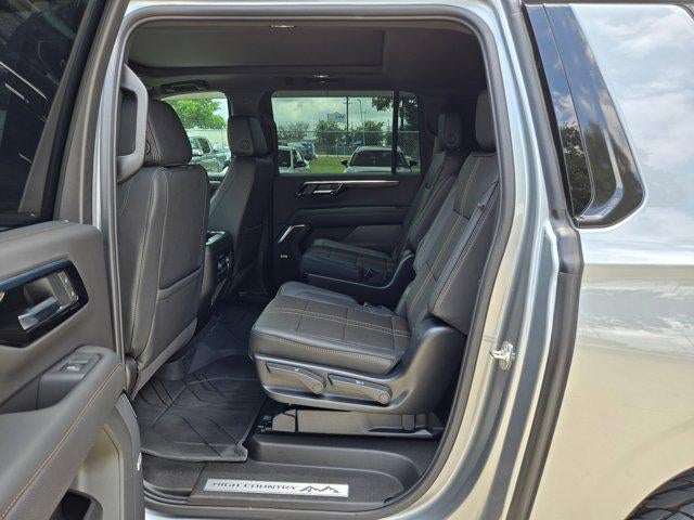 2025 Chevrolet Suburban High Country - Photo 21
