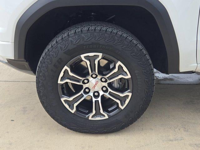 2025 GMC Canyon AT4 - Photo 27
