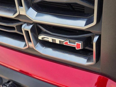 2024 GMC Canyon AT4