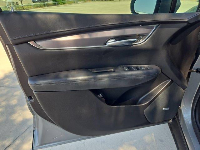 2023 Cadillac XT5 FWD Luxury