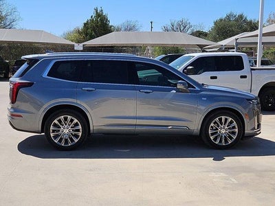 2023 Cadillac XT6 Premium Luxury