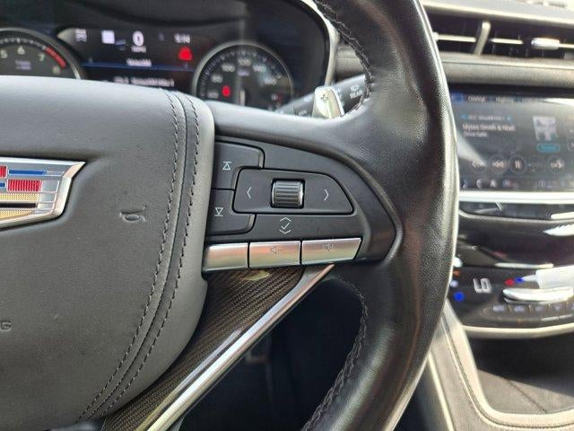 2023 Cadillac XT6 Sport