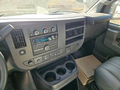 2025 Chevrolet Express Cutaway 3500 3500 Van 139"